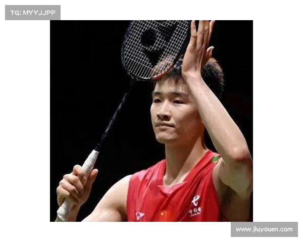 李诗沣直落两局战胜李卓耀成功晋级日本公开赛16强彰显强势实力